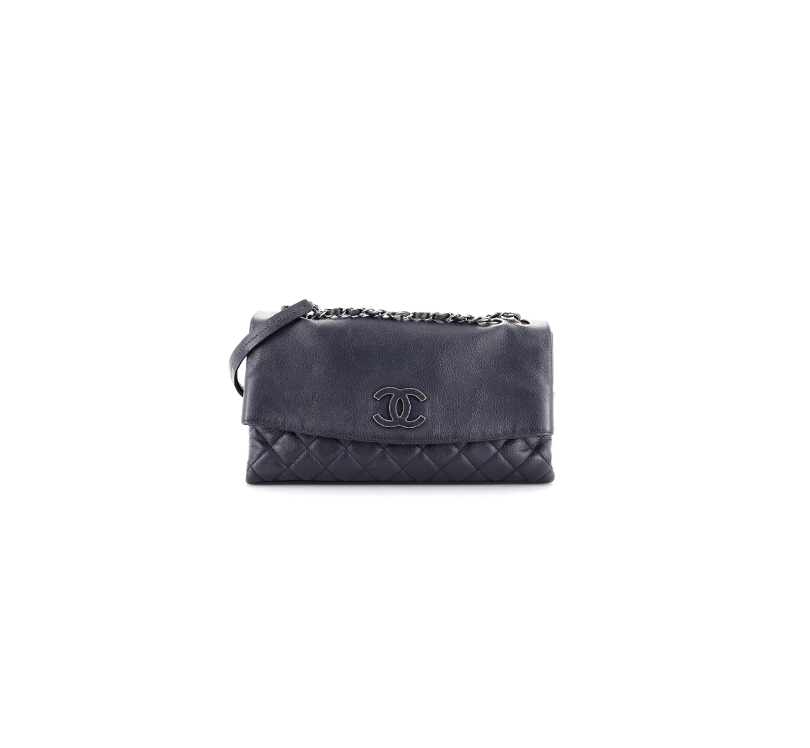 Chanell Hamptons Foldover Flap Bag Quilted Calfskin Medium(32*7.5*19cm)