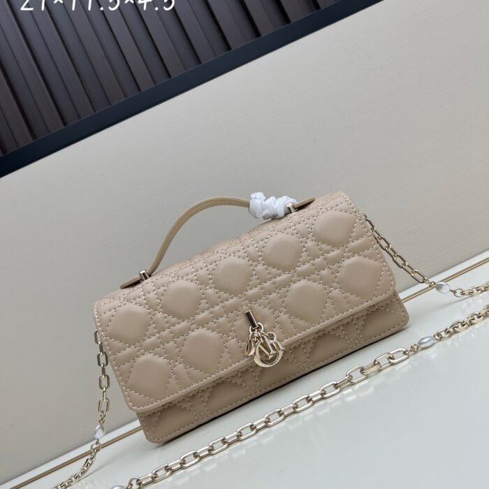 8a3c7f206ee6b61bd0e24d7efb82cb6b