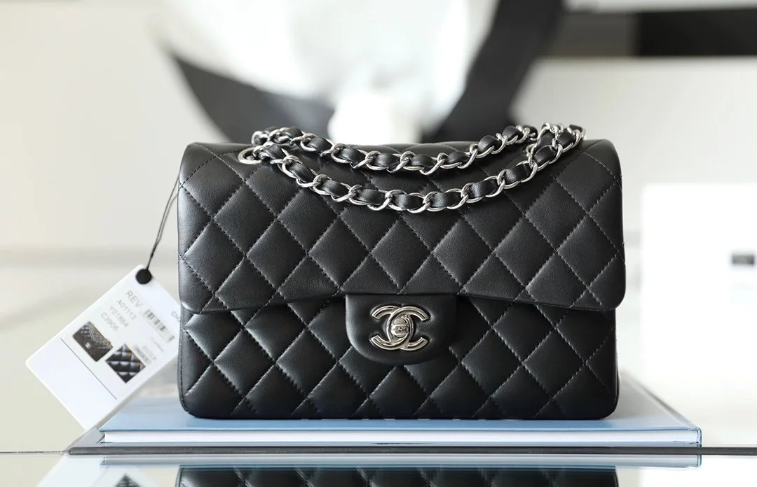 Chanell Flap Bag-Lambskin-23CM