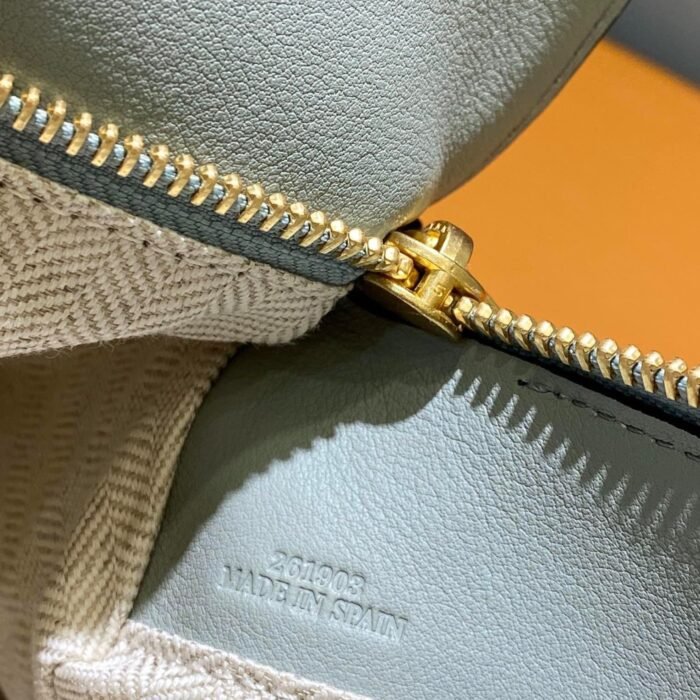 asdf-33765332trrrrrrr_8_