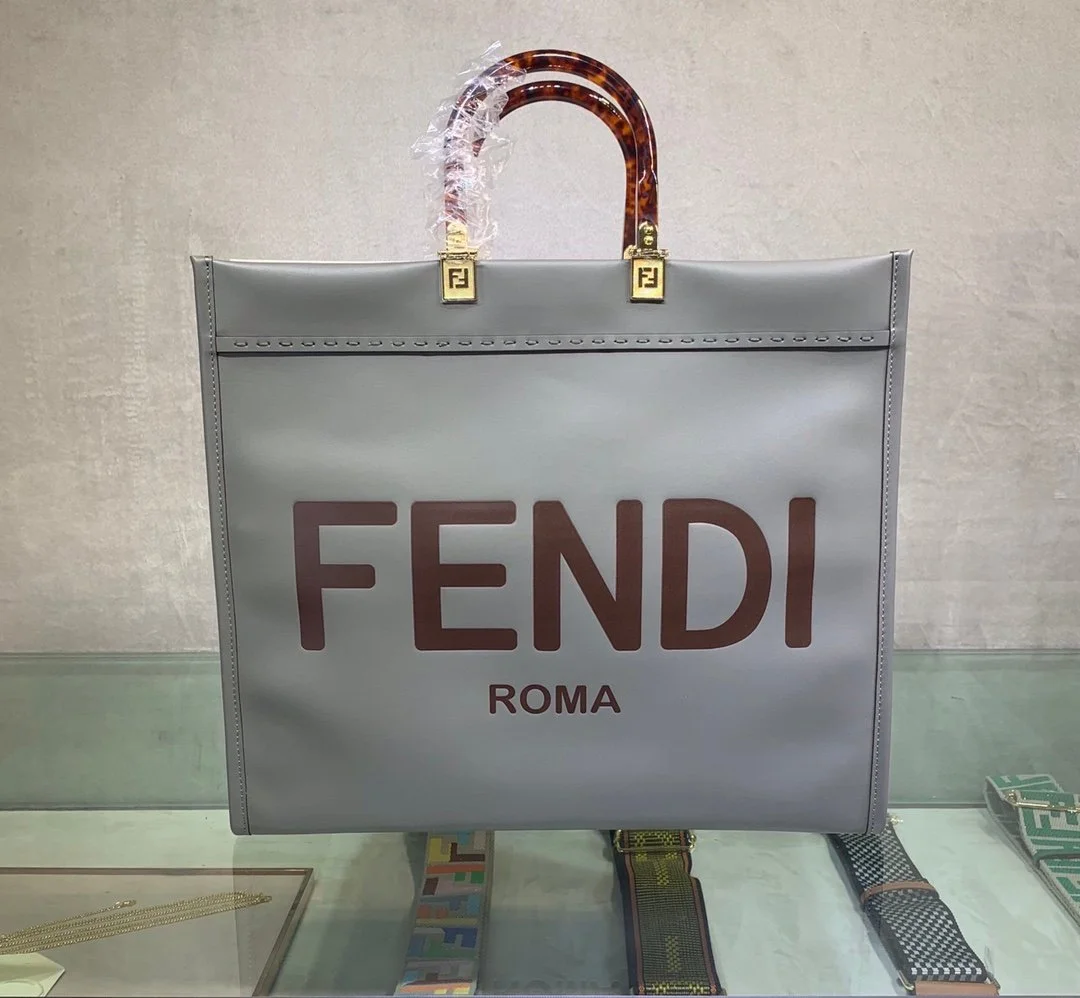 Fendi Tote-39x19x35CM