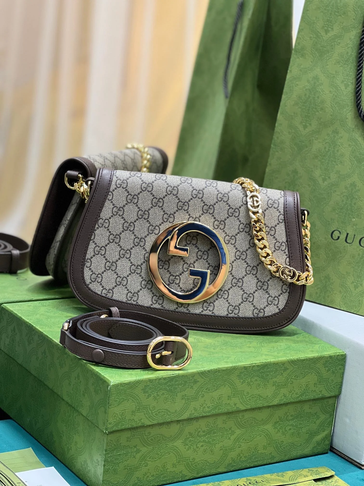 Gucci Blondie Shoulder Bag-28*16*4CM
