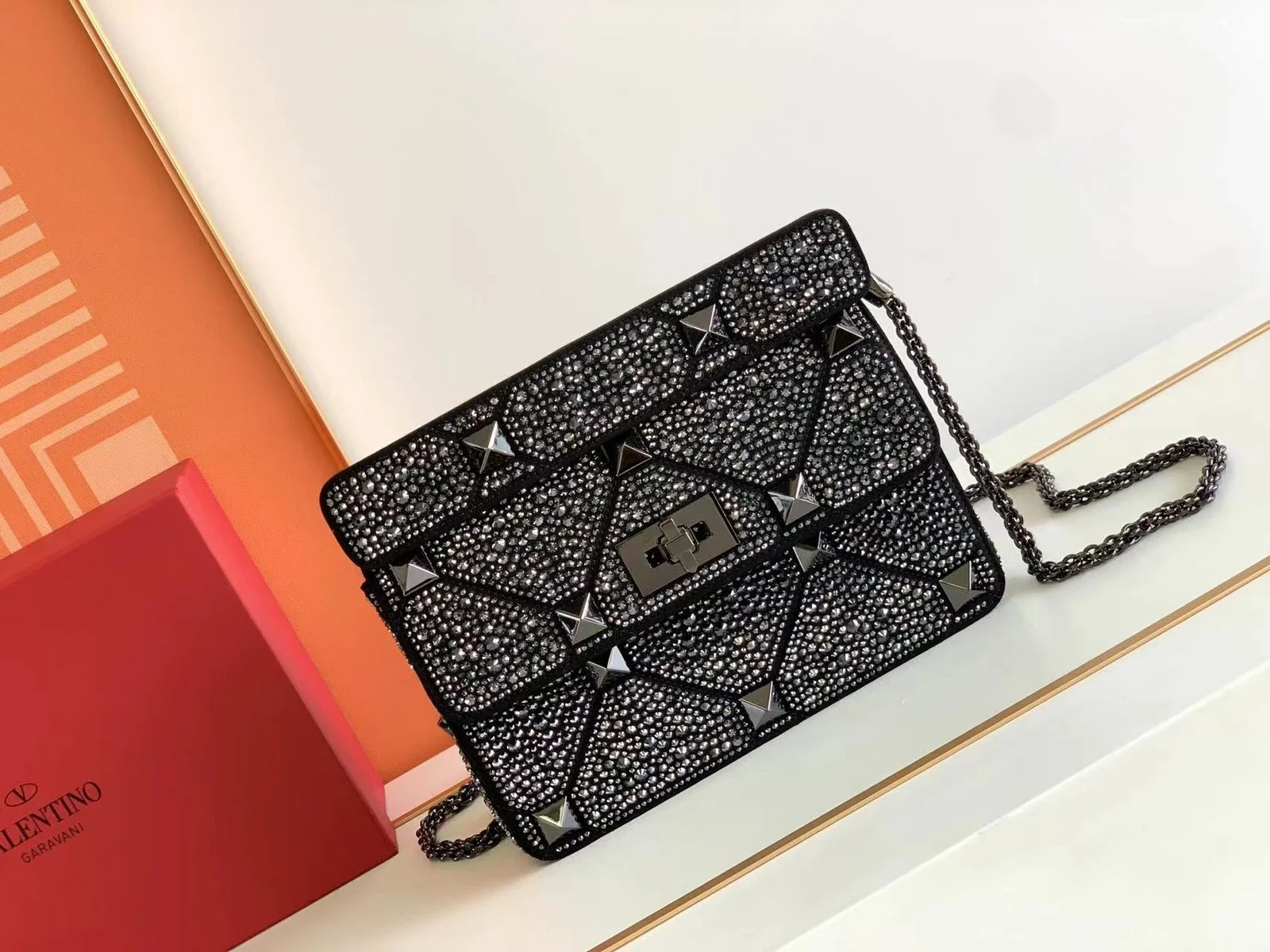 Valentino Roman Stud The Soulder BAG In Nappa With Chain-26x16x8CM