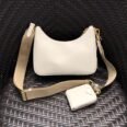 bag-2223232_3__1