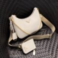 bag-2223232_6__1