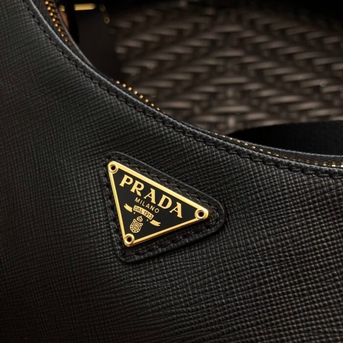 bag-2223232_7_