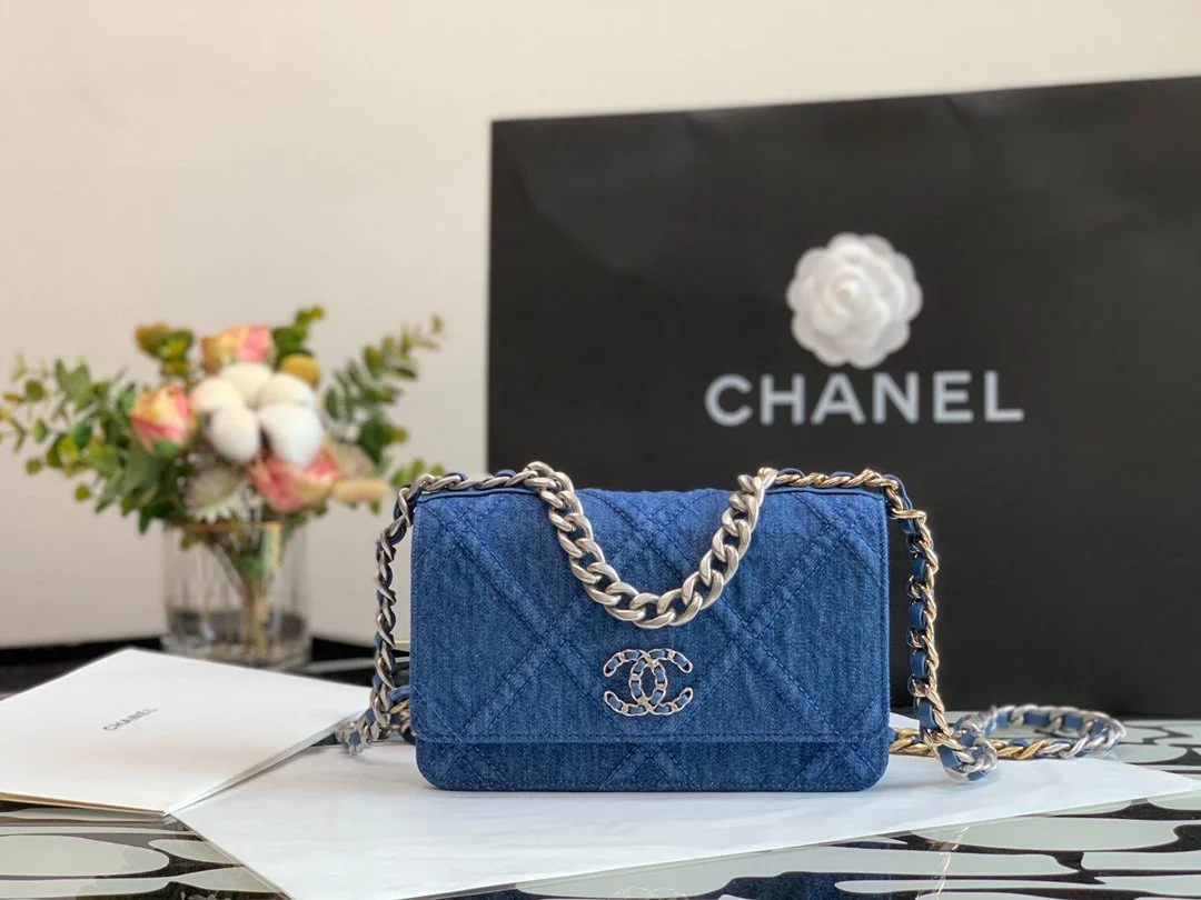 Chanell 19 Flap Bag-20*18*9CM