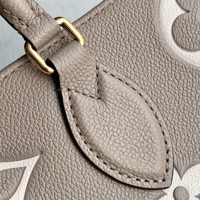 bag-5278432_1_