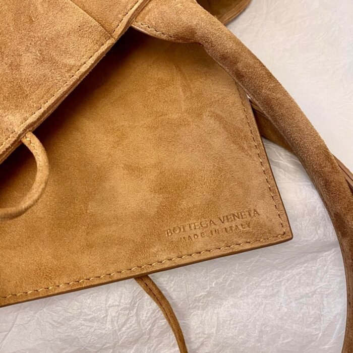 bag-6943443_9_