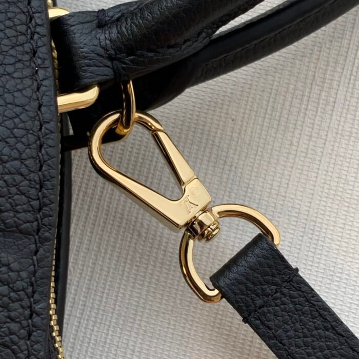 bag0-7237554eeeee_7_