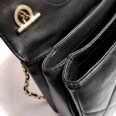 ch_nel_trendy_cc-champagne_gold-24_1_