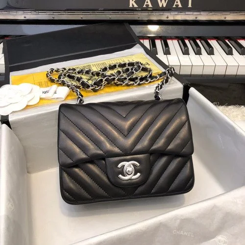 Chanel Flap Bag-17CM