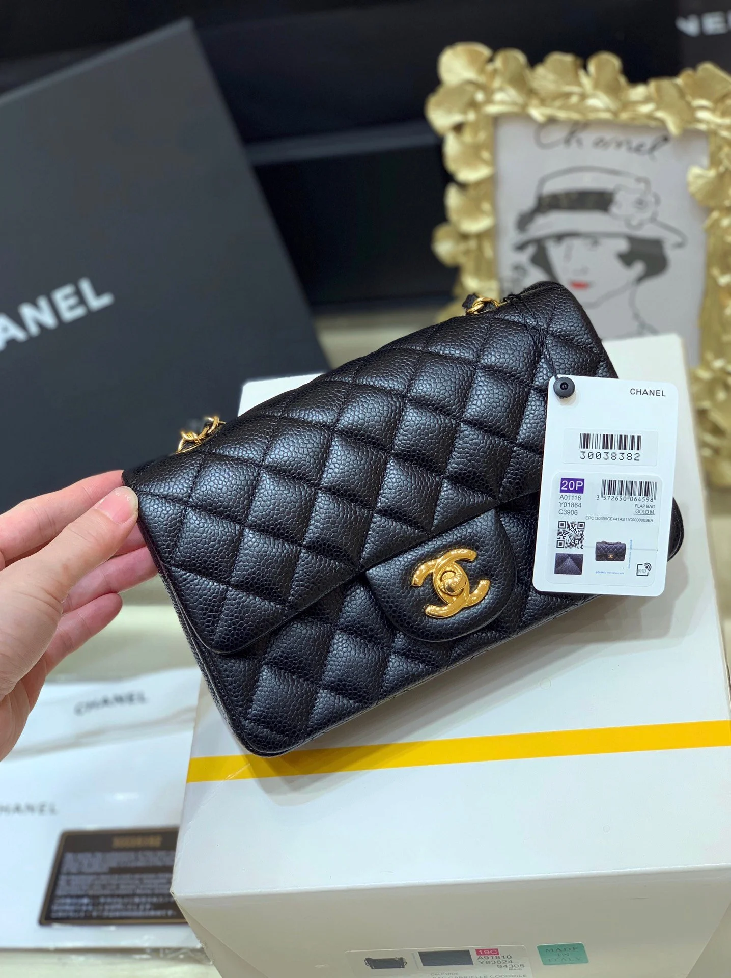 Chanell Flap Bag-Caviar-Gold Hardware-20CM