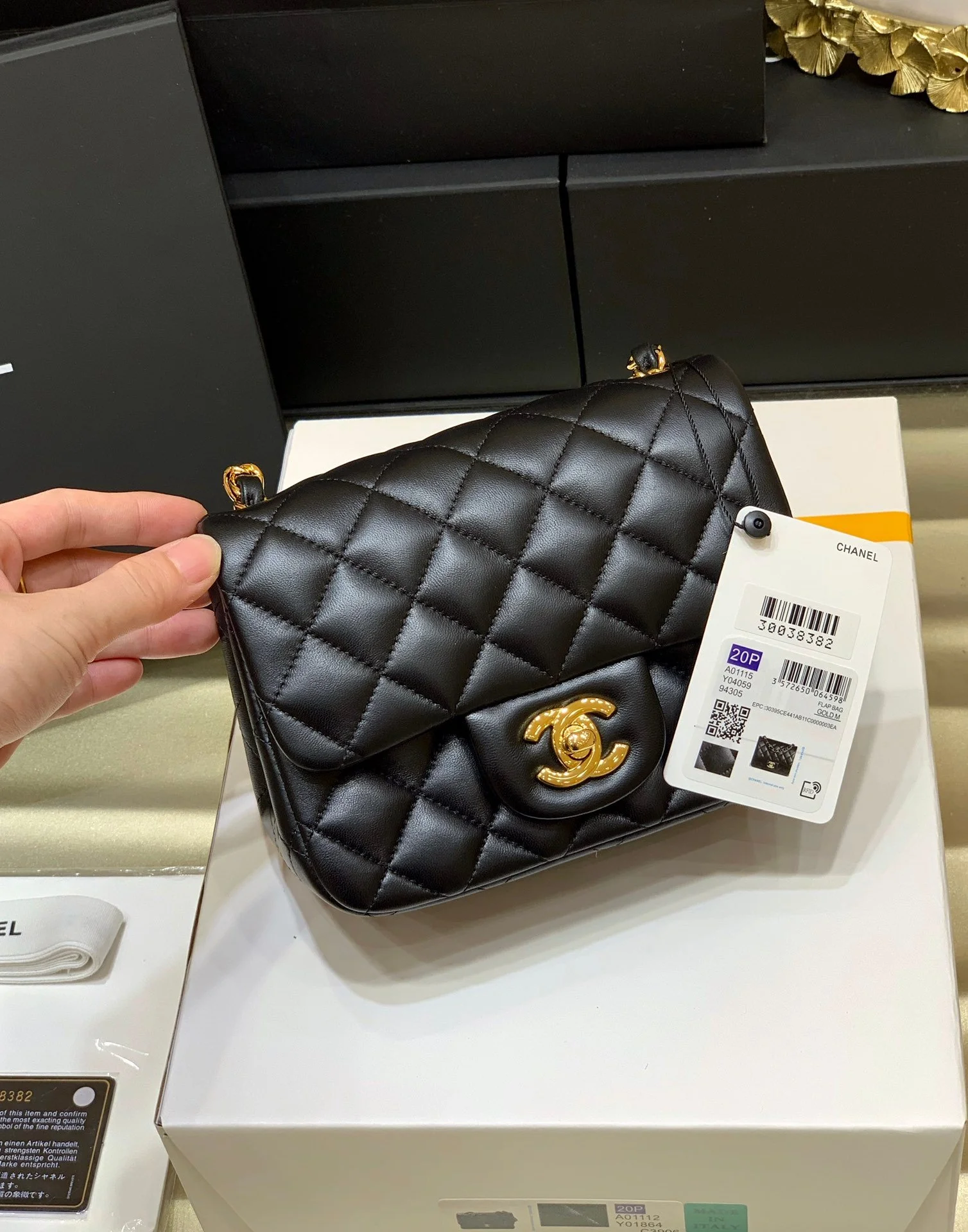Chanell Flap Bag-Lambskin-17CM