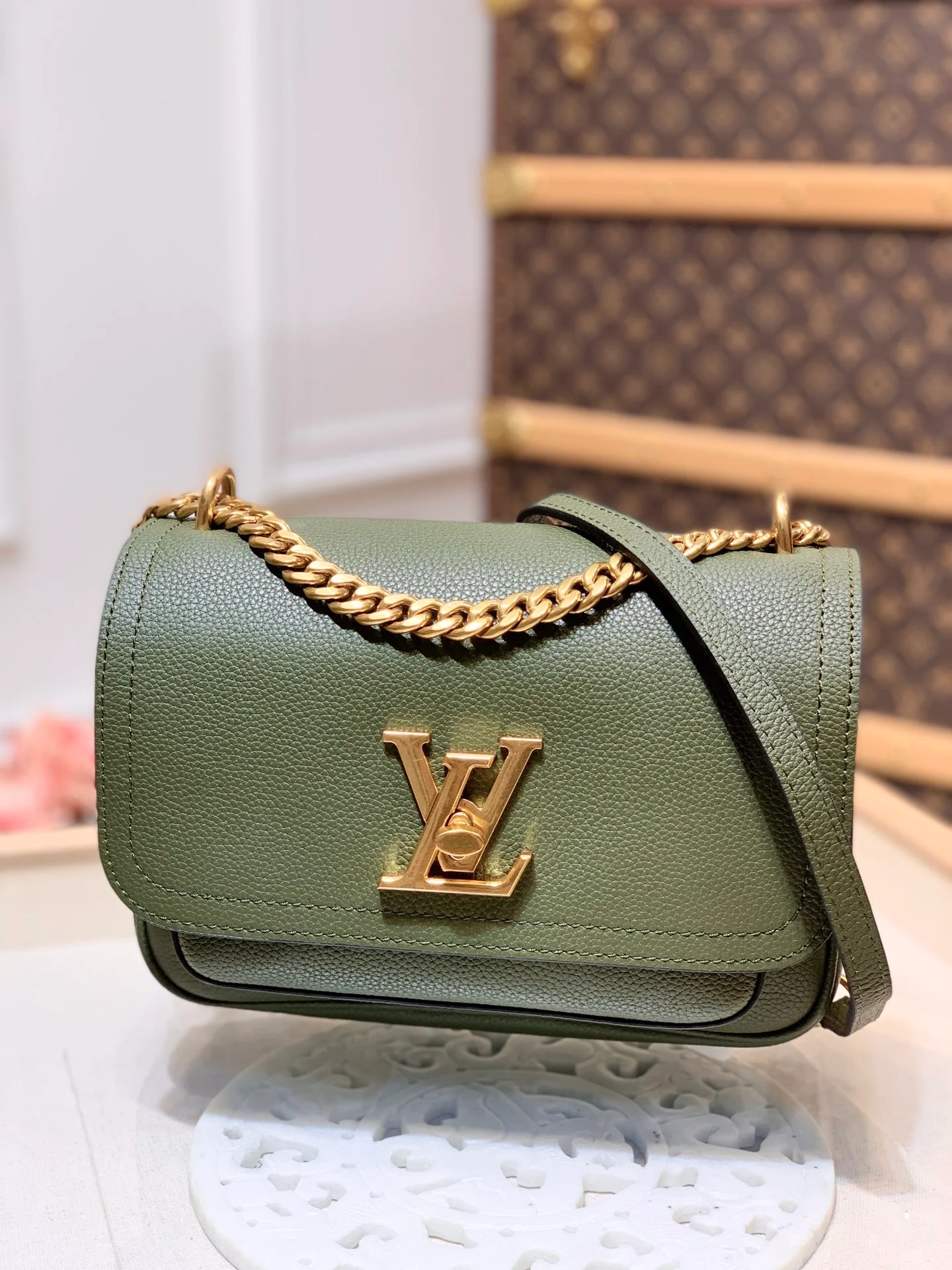 Louis Vuitton Lockme Handbags PM-M57073-23*17*11CM