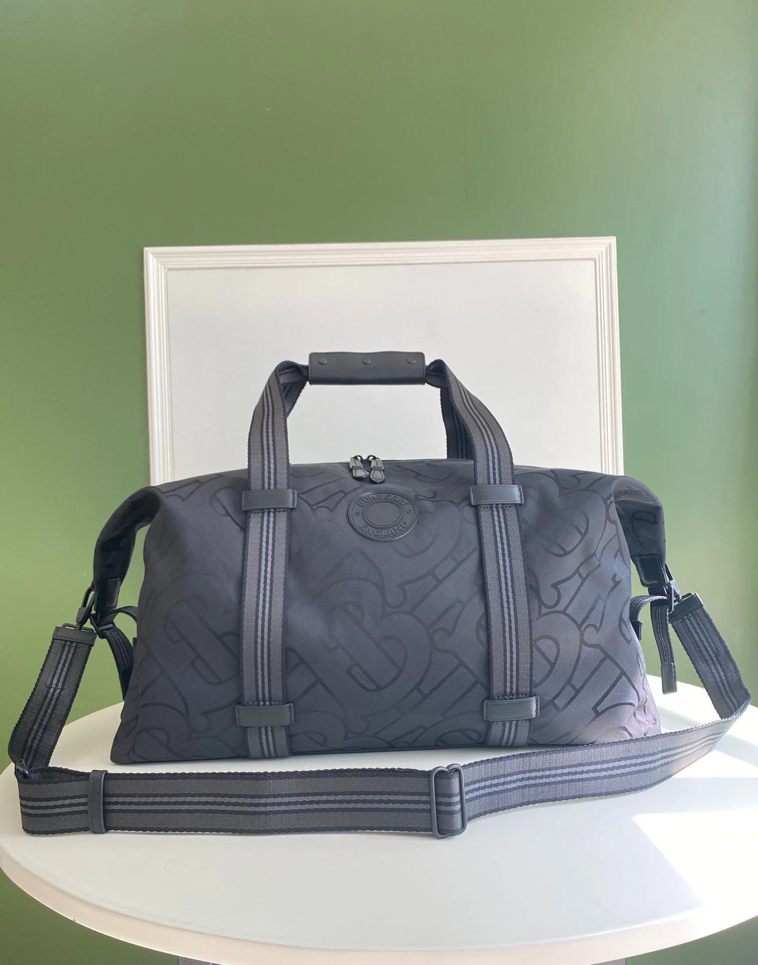 Burberry Top Handbags-50x19x29CM