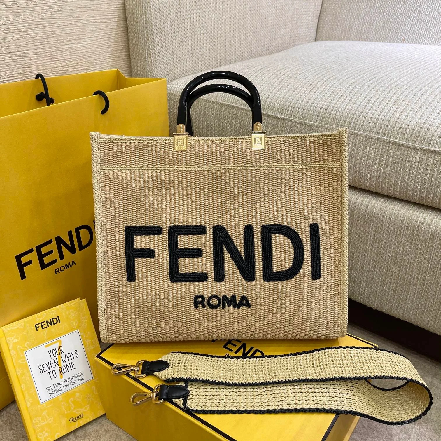 Fendi Sunshine Tote-31x17x35CM