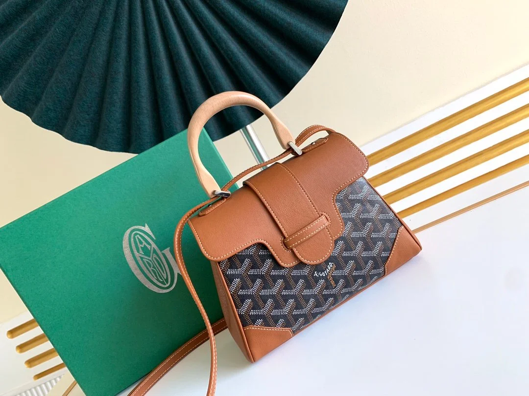 Goyard Coated Canvas and Leather Saigon Top Handle Bag-21CM