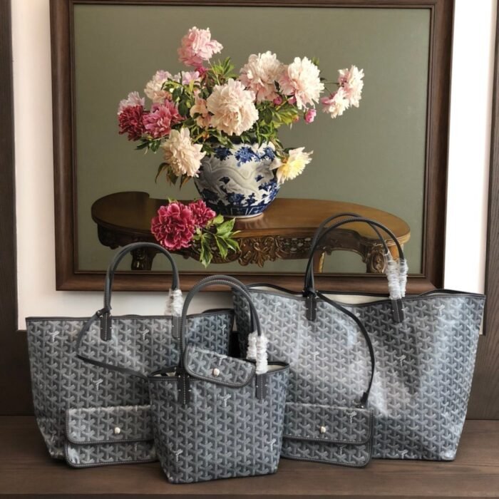 gybag-2233365_1_