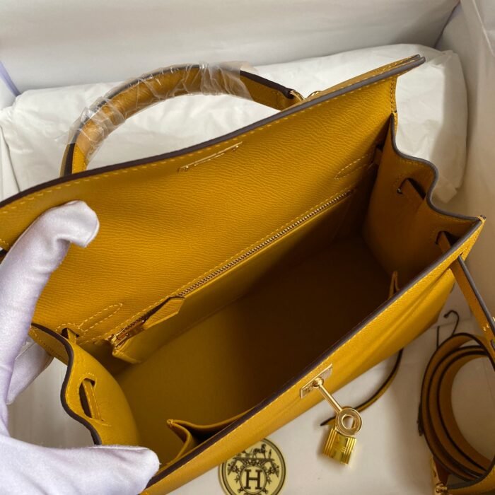 heb-11734321wetrewterte_8_