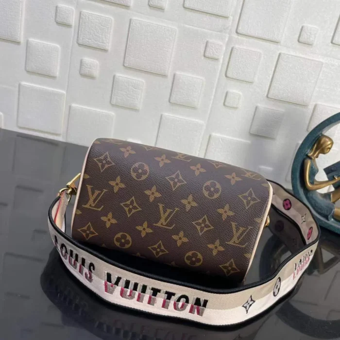 lvbag-165443_6_