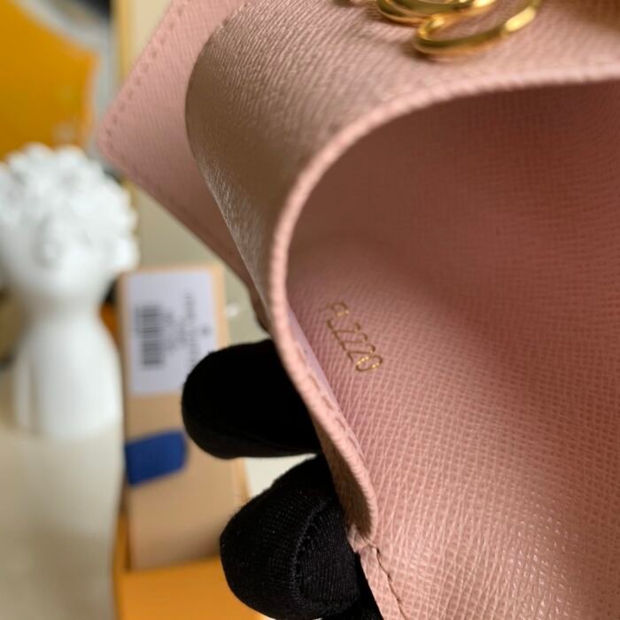 lvbag-202321erwr_10_