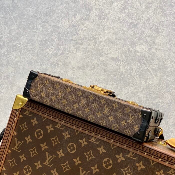 lvbag-35432211tretert_7_