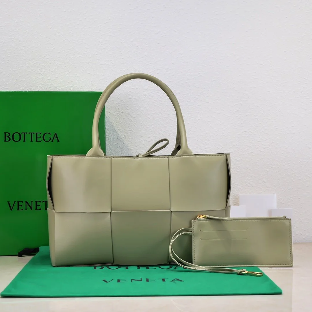 Bottega Arco Tote-30x20x11.5CM