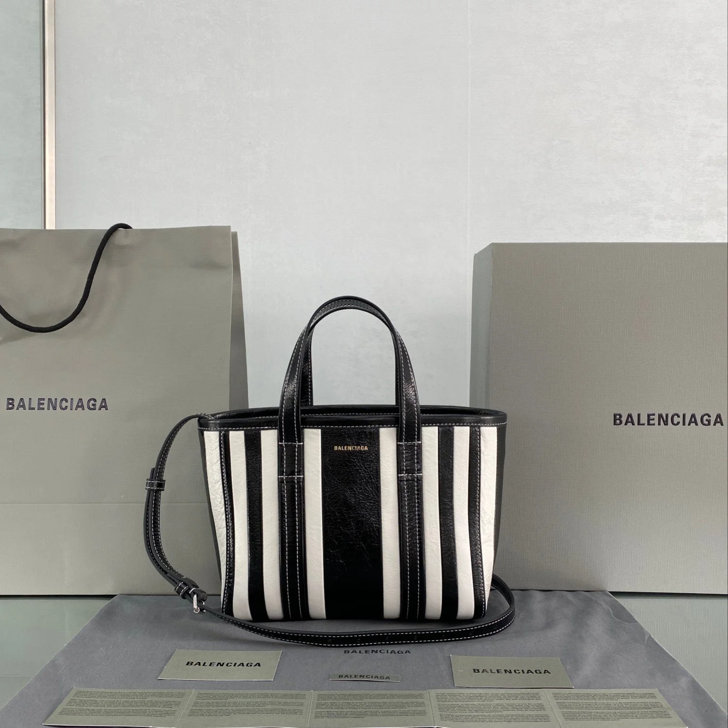 Balenciaga? 21SS Tote-28x10x19CM