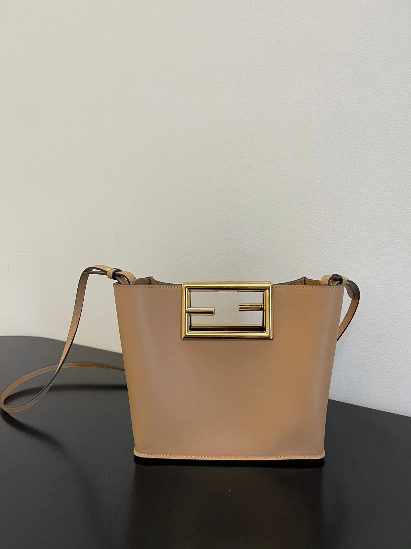 Fendi Way Handbags-23×7×18CM