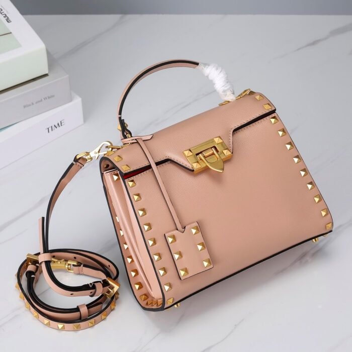 valentino_garavani_rockstud_alcoveewrrweewr_6_
