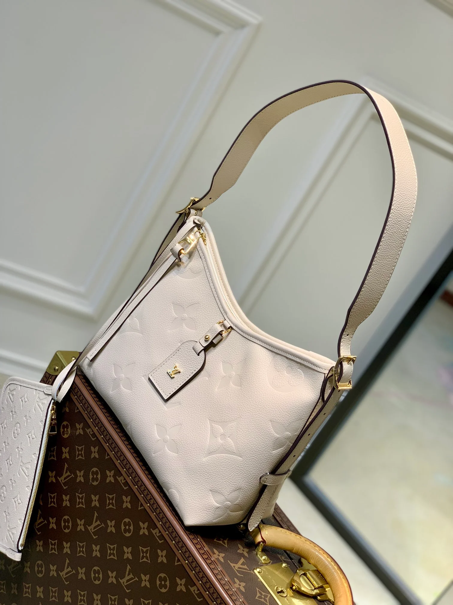 Louis Vuitton CarryAll Bag-M46298-29*24*12CM