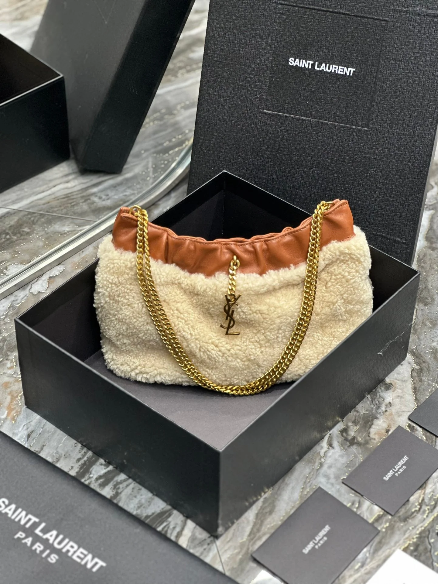 YSL Mini Leather Shoulder Bbag-24x14x4CM