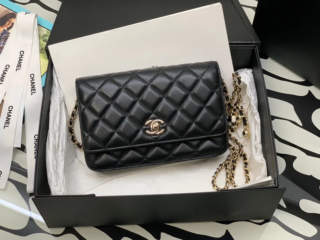 Chanel Woc-19CM