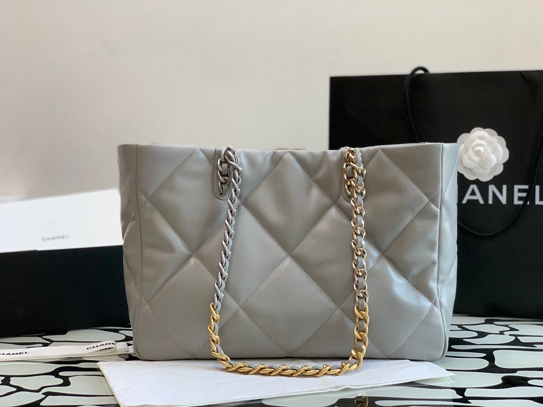 Chanel 19 bag Tote -AS3660-24*41*10.5CM