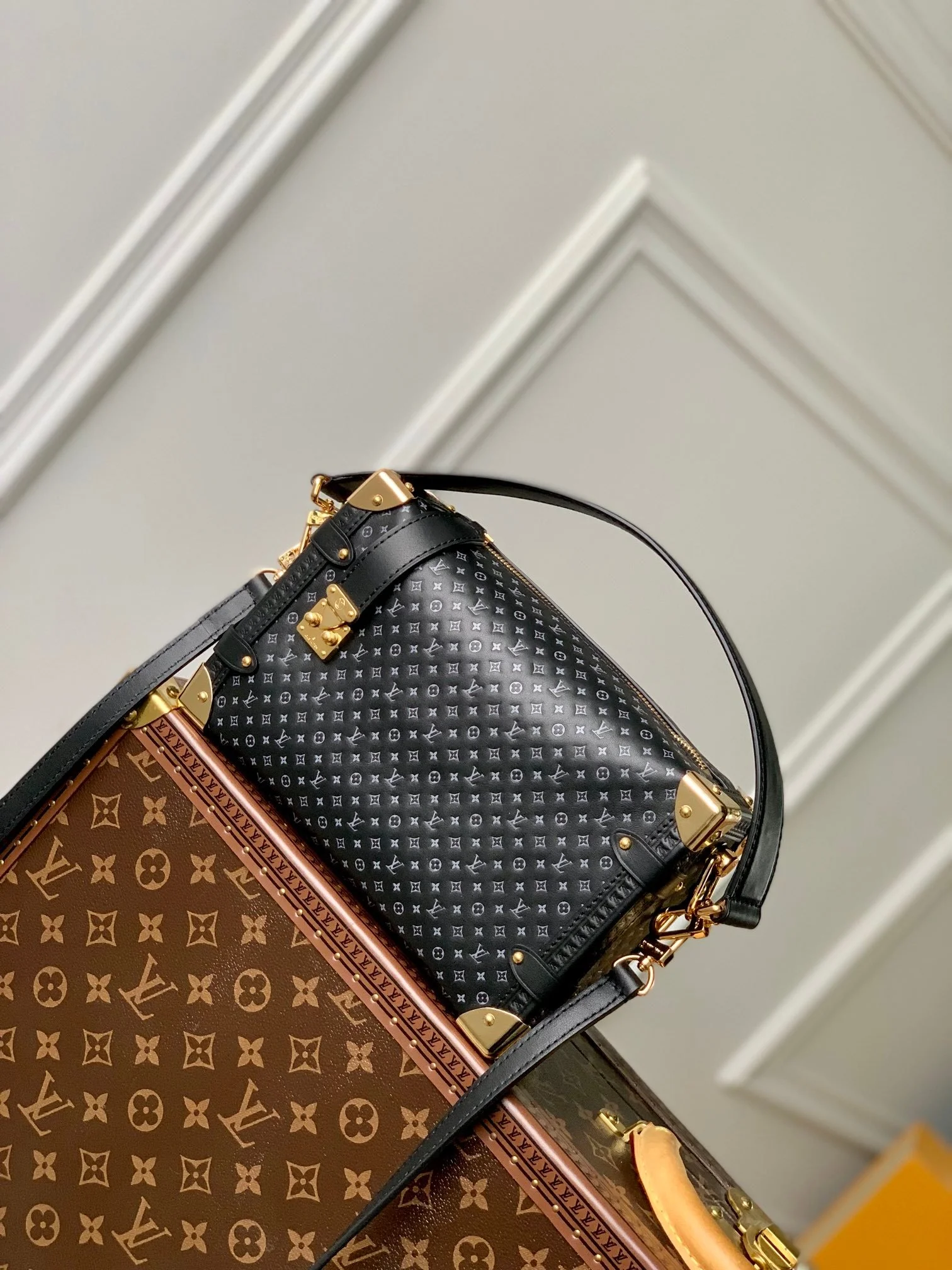 Louis Vuitton Petite Malle Handbags-M46358-21 x 14 x 6CM