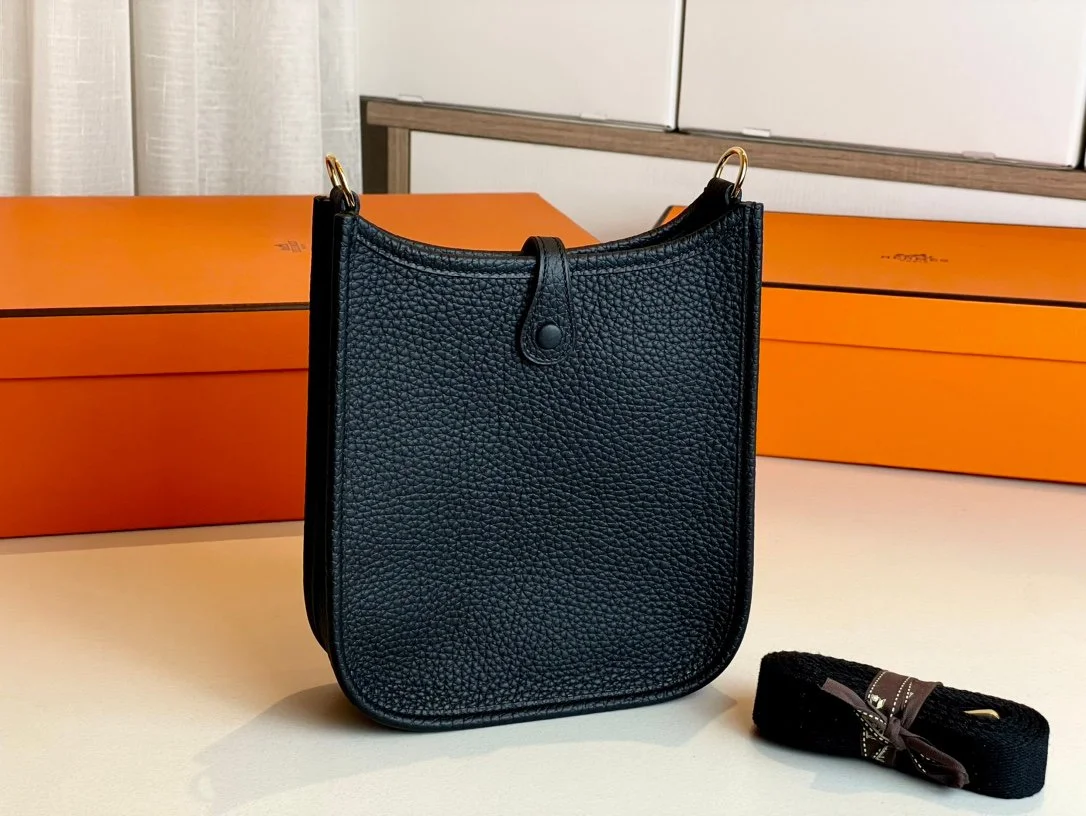 Hermes Evelyne Mini-17*18CM