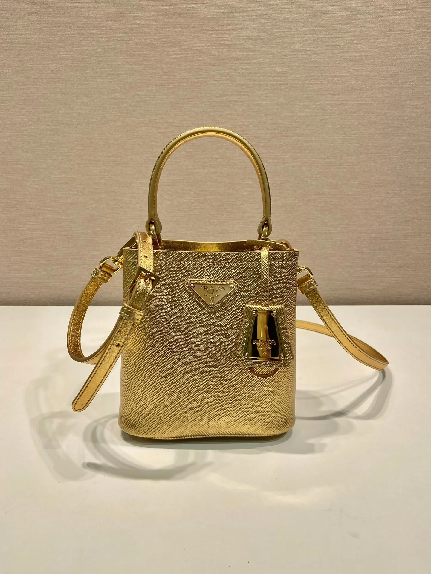 Prada 1BA373 Tote-15*16*9.5CM