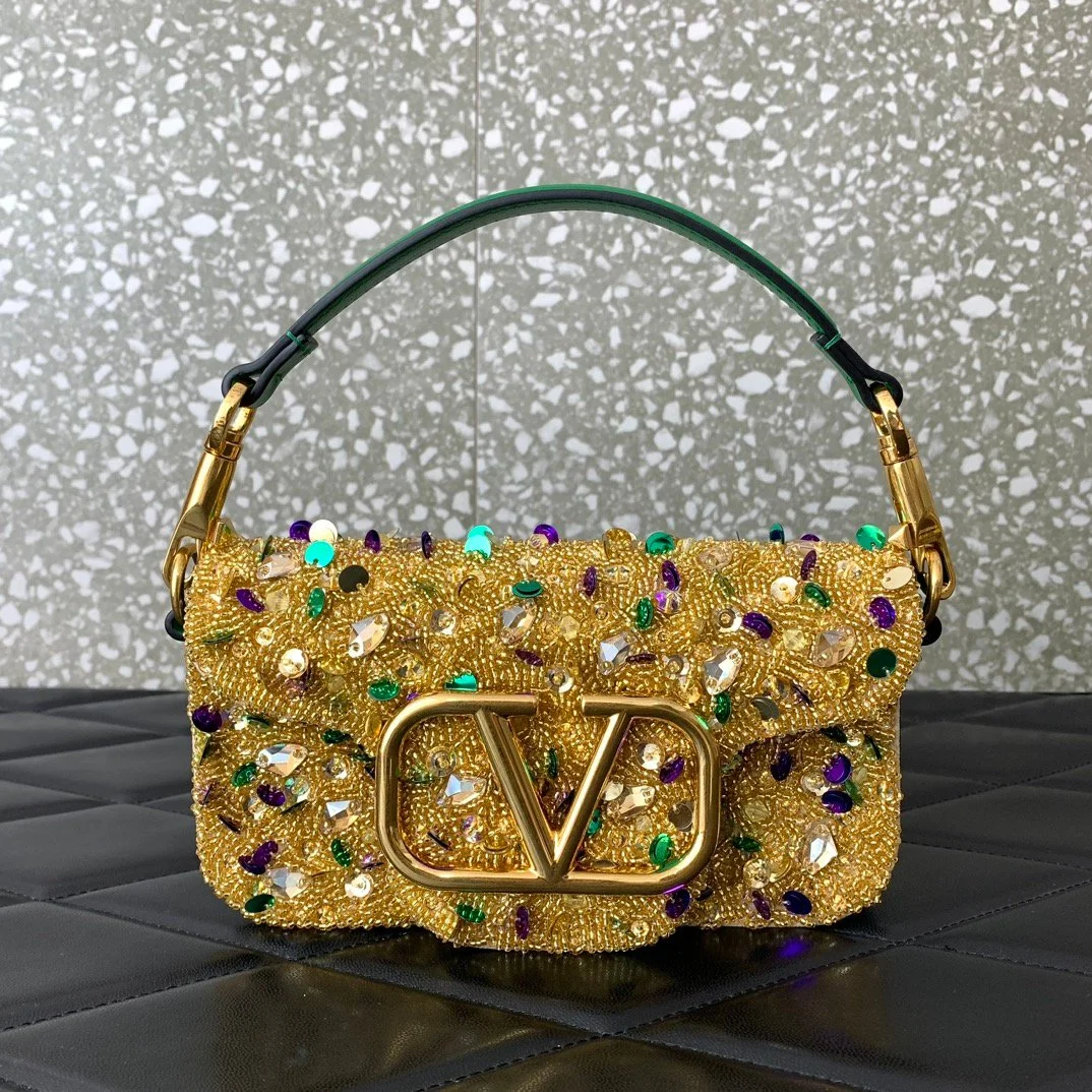 Valentino Garavani Mini Loc-19✖️10.5✖️5CM