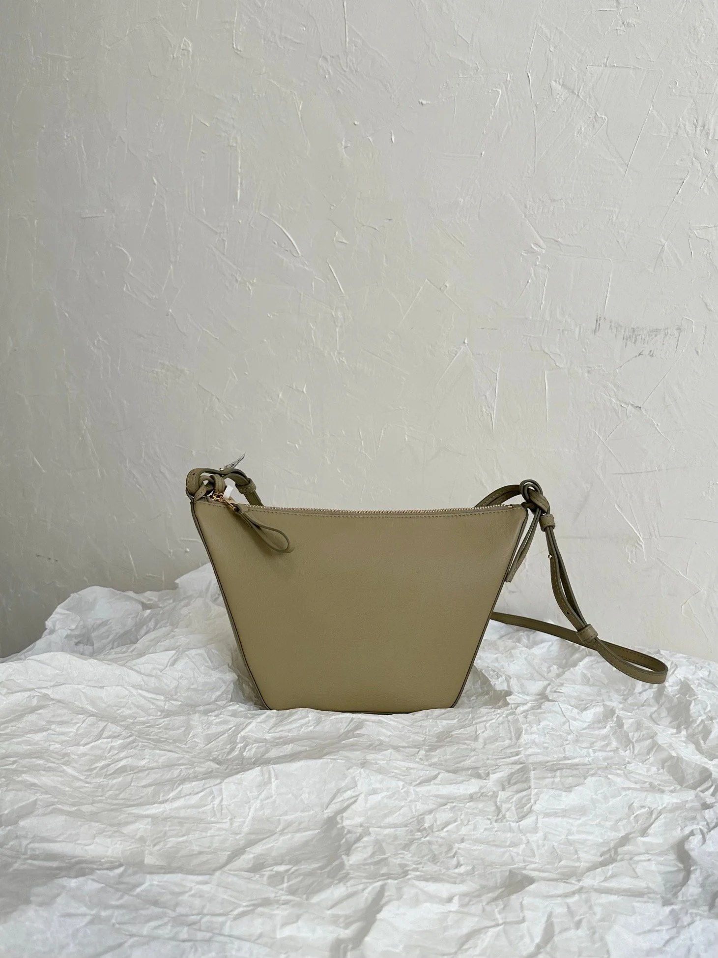 Lowee Hammock Hobo Bag-28*17*9.5CM