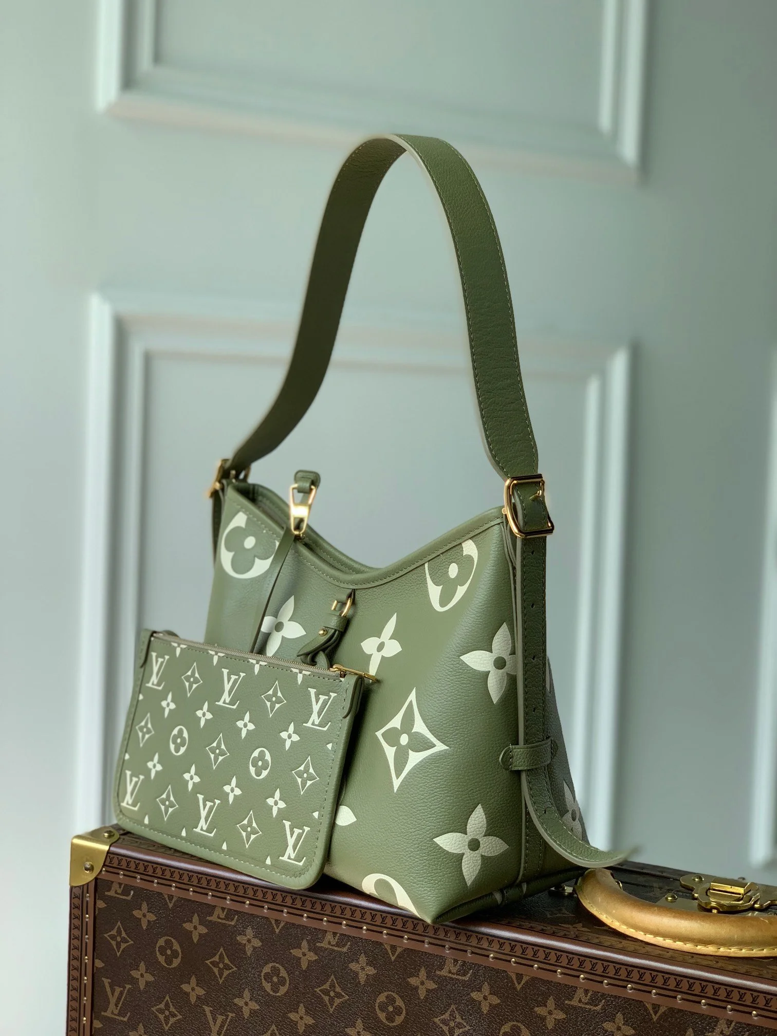 Louis Vuitton CarryAll Bag-M46298-29*24*12CM