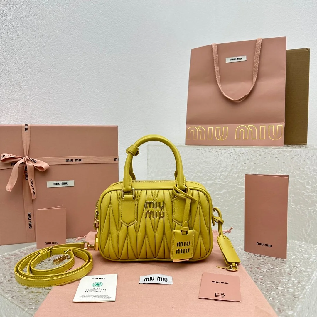 MiuMiu Vintage Too Pretty Bag-19*13*6CM