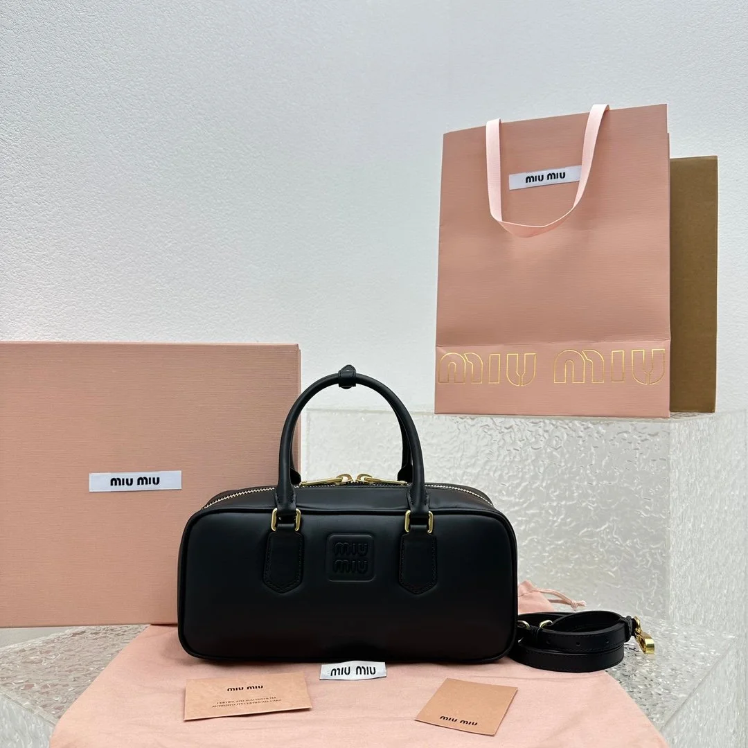 MiuMiu SS23 Softy Padded Bag-27*12*9CM