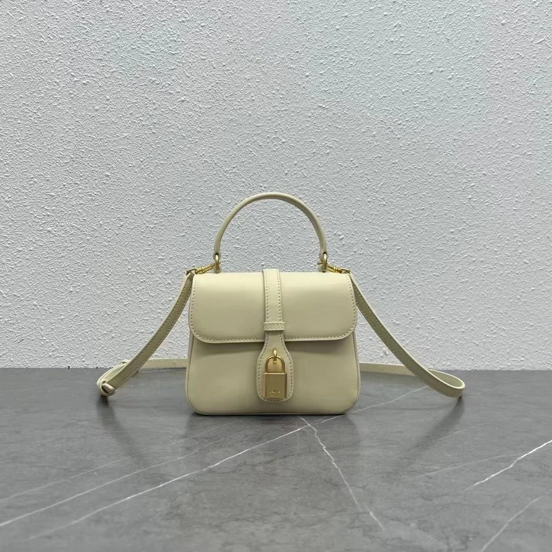 Celin Mini Tabou Clutch On Strap-16×3.5×12.5CM