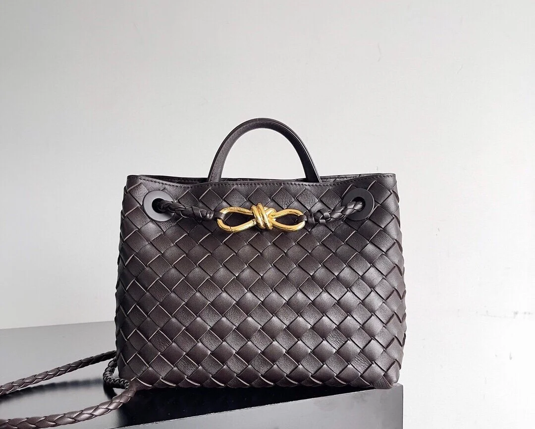 Bottega Veneta Andiamo-32*24*12CM