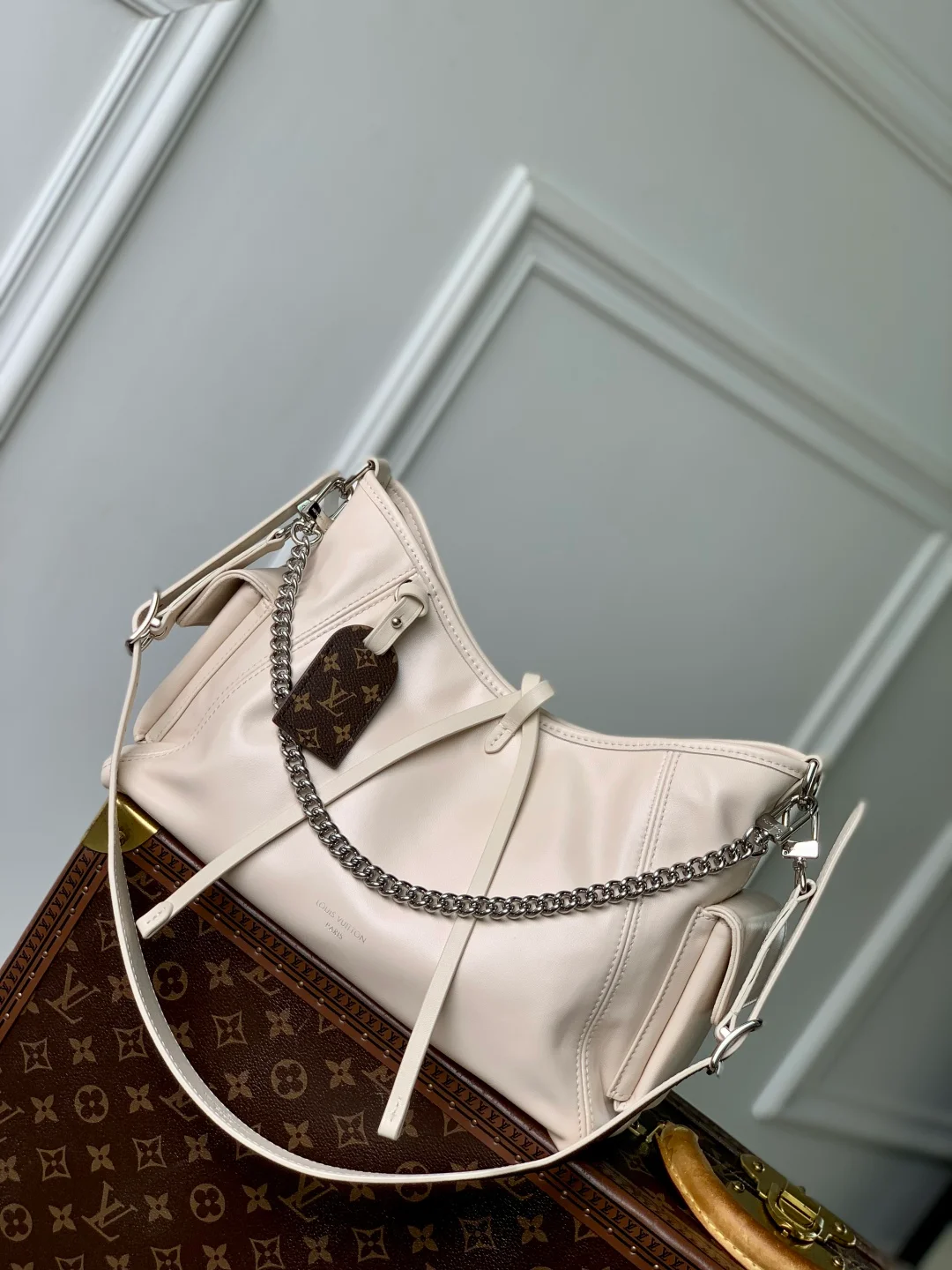 Louis Vuitton CarryAll Cargo Bag-M12579-33.5 x 23 x 15CM
