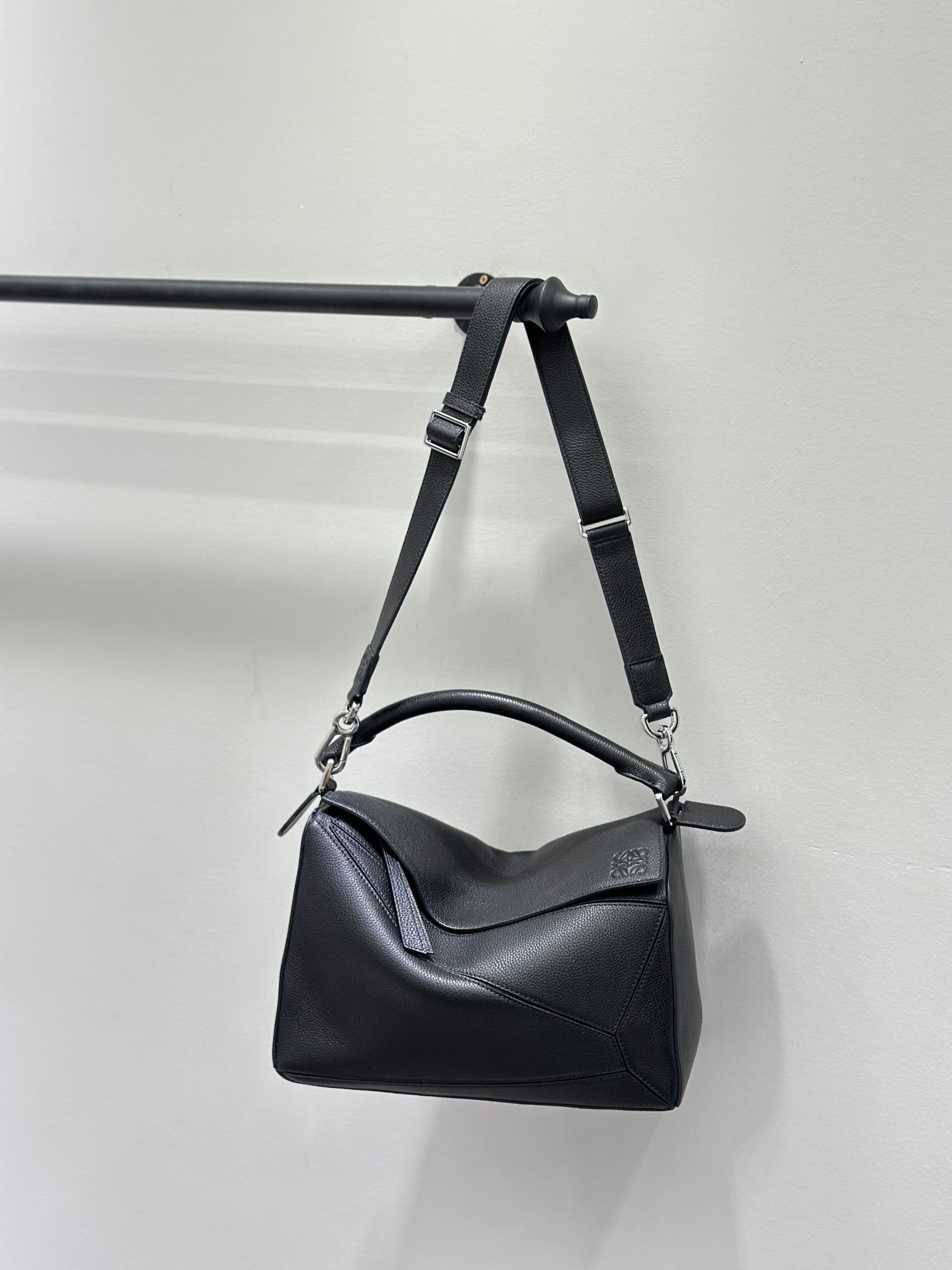 Lowee Puzzle Edge Bag-33*14*21.5CM