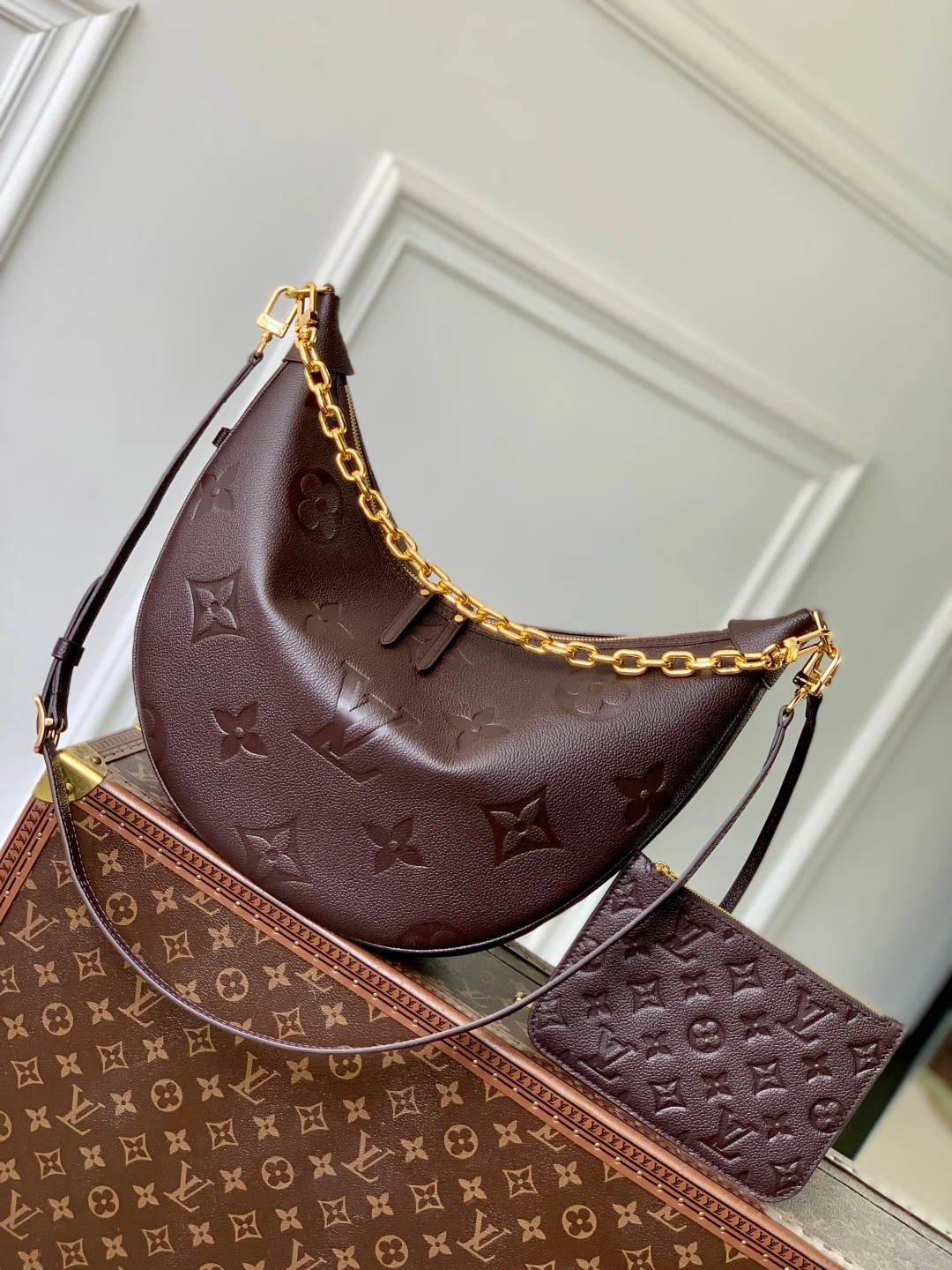 Louis Vuitton Loop Hobo Handbags-M46725-38*26*10CM