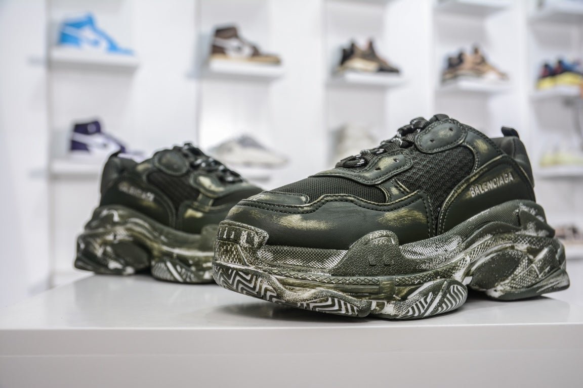 Balenciaga Triple S Sneaker Faded Green