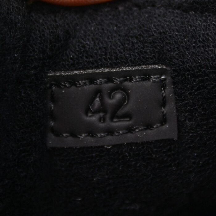 069fa534397045519453e3ed319ddd36
